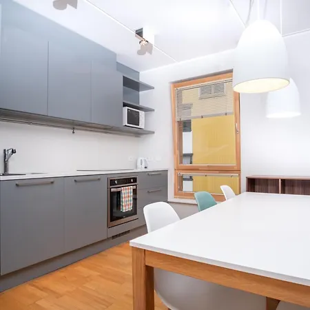 Lägenhet Dream - Stylish Near Old Town With Free Parking