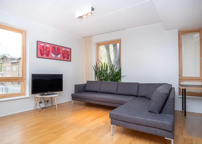 아파트 Dream - Stylish Near Old Town With Free Parking