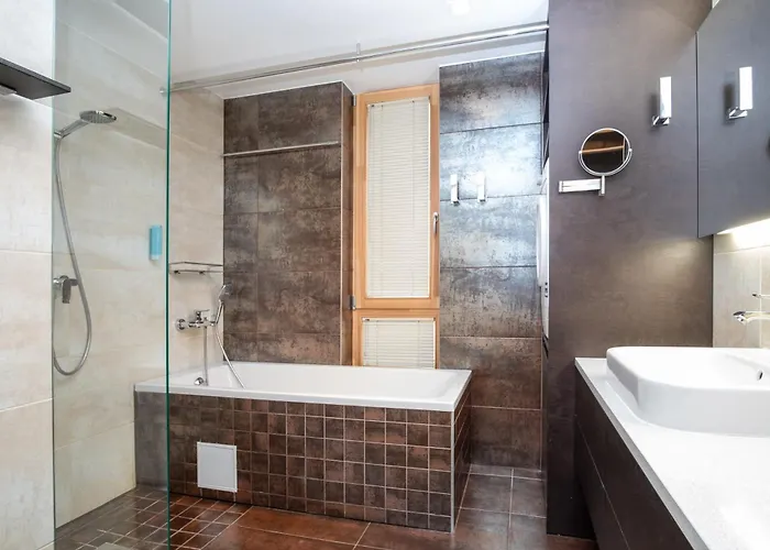 Dream - Stylish Near Old Town With Free Parking *